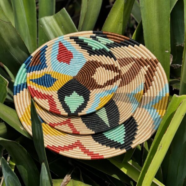 The Art of Sisal: Woven Baskets from Nature's Craftsmanship